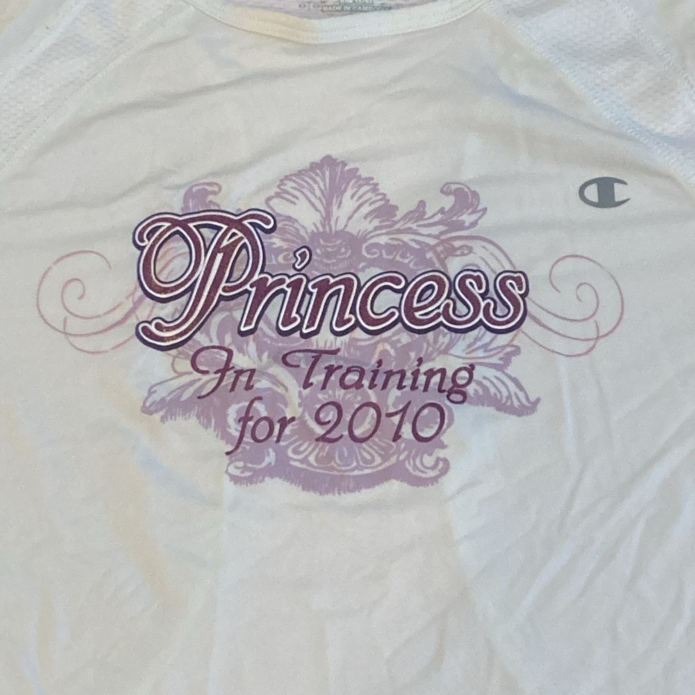 Run Disney Princess 1/2 marathon Champion long sleeve running top size Medium